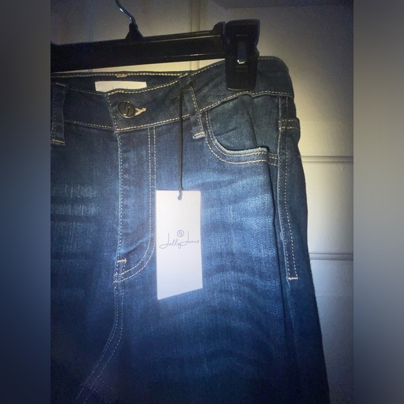 Jelly Jeans Flared Raw Hem - Picture 4 of 5